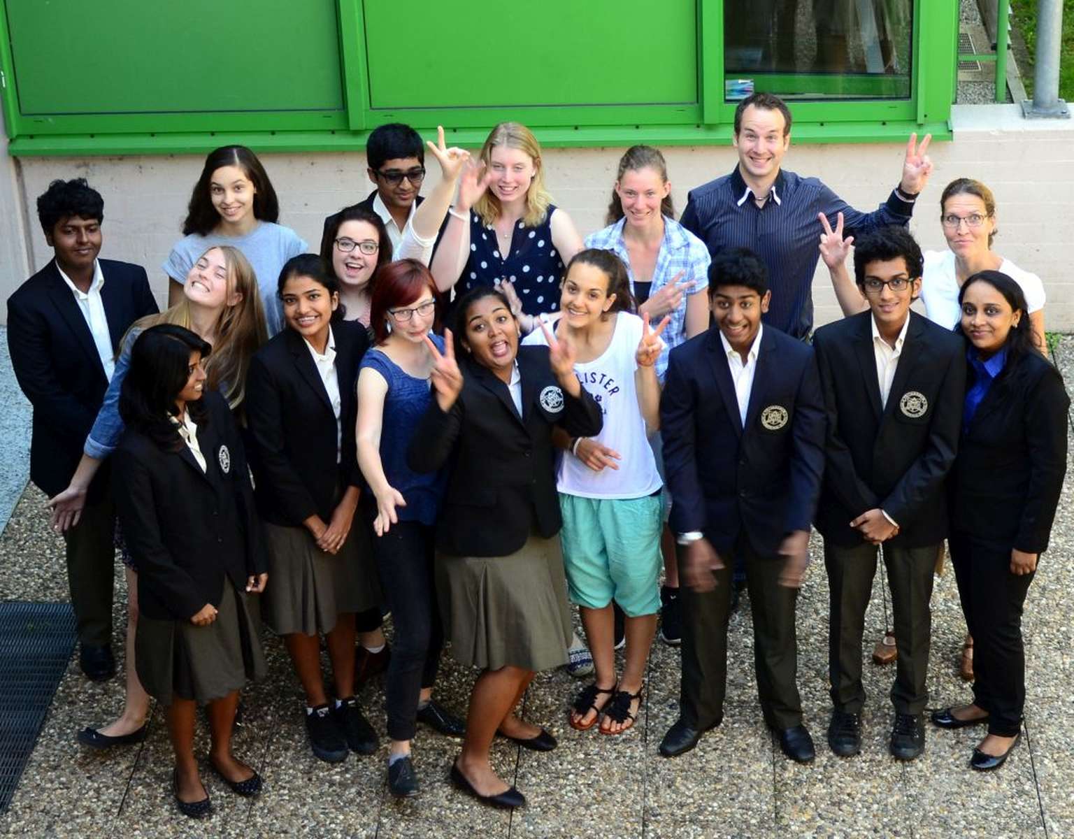 2015 group DSC 0074 k